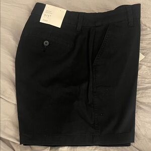 TARGET A NEW DAY Black Chino Shorts. SZ 6. 5 inch inseam.  NWT.